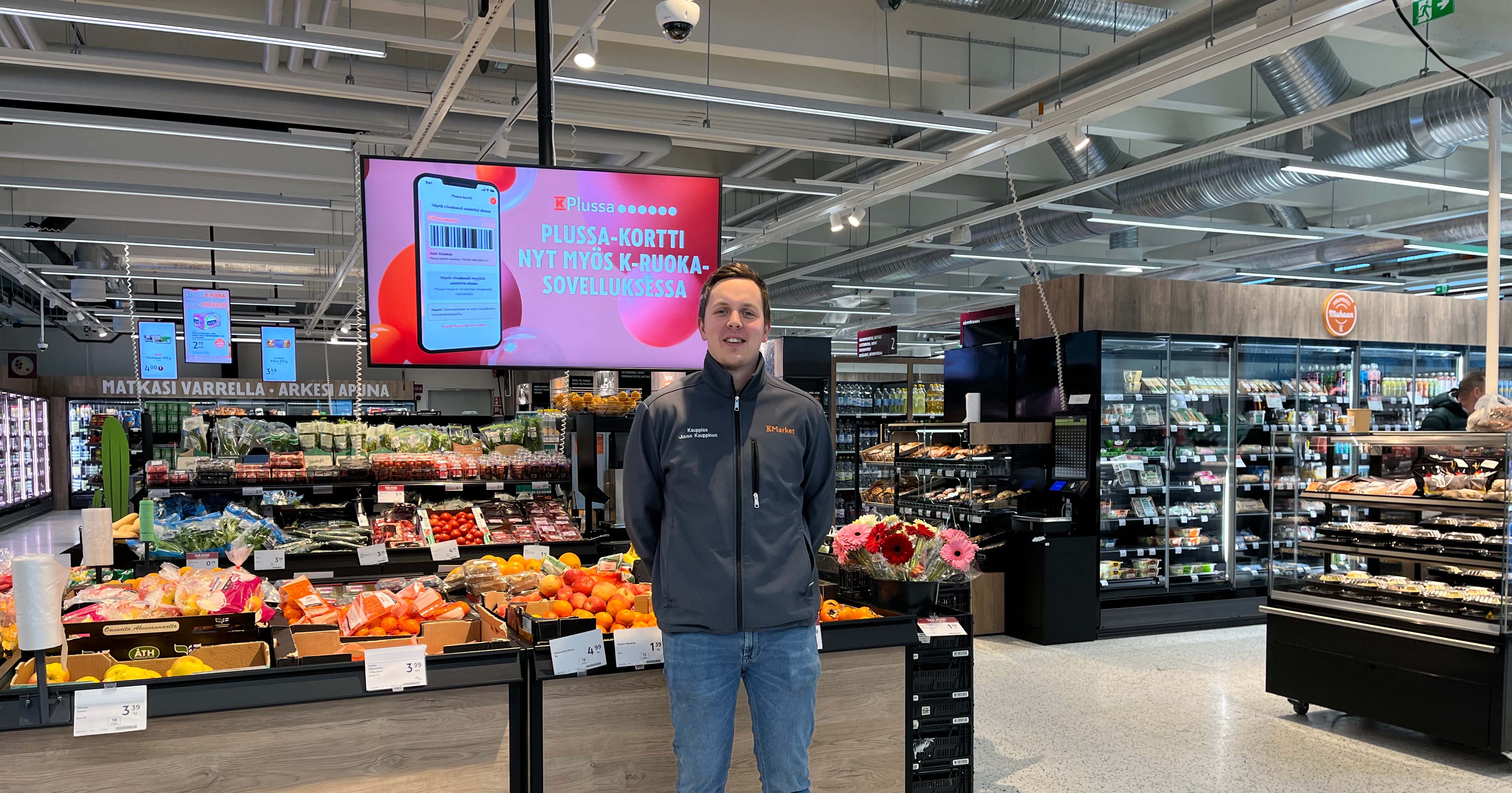 K-Market Maarinsolmun kauppias Juuso Kauppinen.