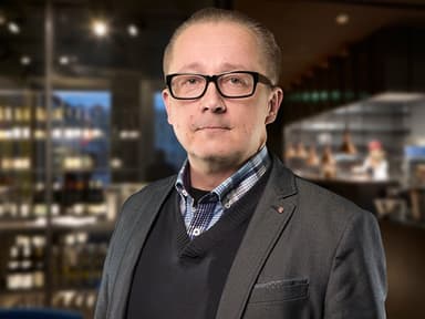 Janne Jousmäki Contact card