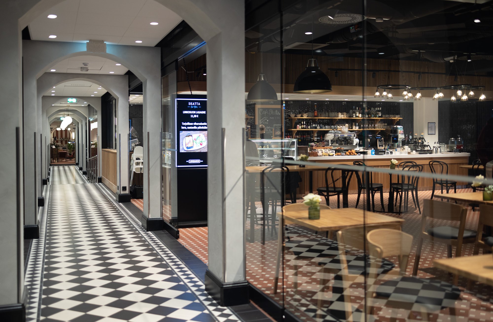 Linkosuon uusin kahvila Café Skatta avattiin elokuussa Helsinkiin Katajanokan uuteen kohtamispaikkaan Jungmanniin.